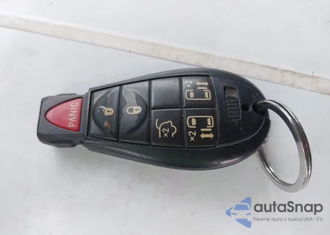 2014 Chrysler Town & Country Touring from USA, damaged, VIN 2C4RC1BG0ER255596